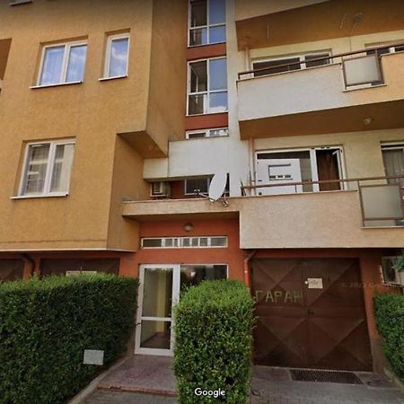 Modern Apartment Sofia Center Екстериор снимка