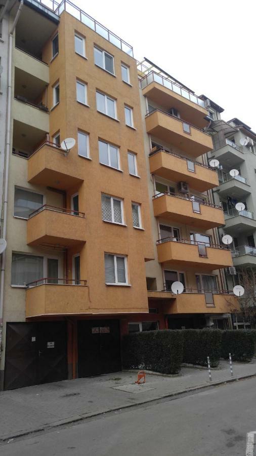 Modern Apartment Sofia Center Екстериор снимка