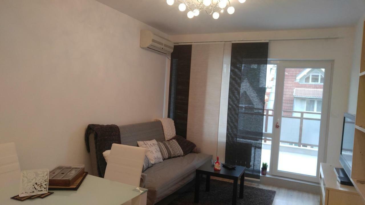 Modern Apartment Sofia Center Екстериор снимка